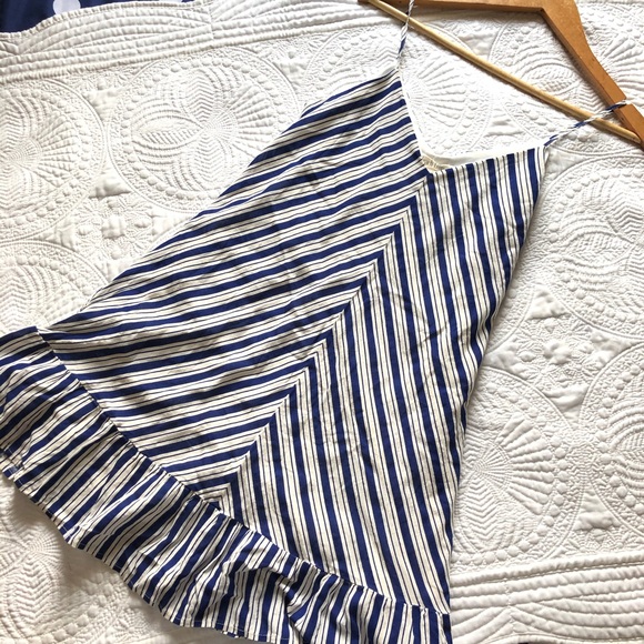 Peach Love California Dresses & Skirts - PEACH LOVE Striped Mini Dress V Neck Ruffle Blue White Size Medium